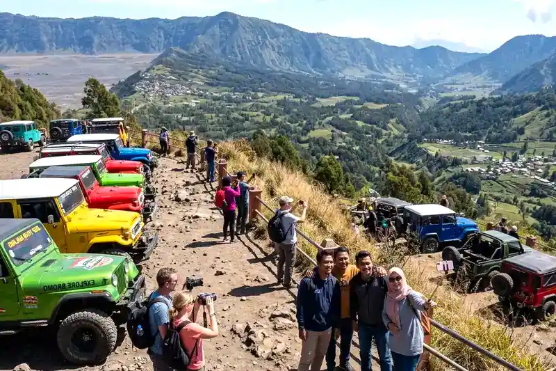 Harga dan Paket Sewa Jeep Offroad Batu Malang